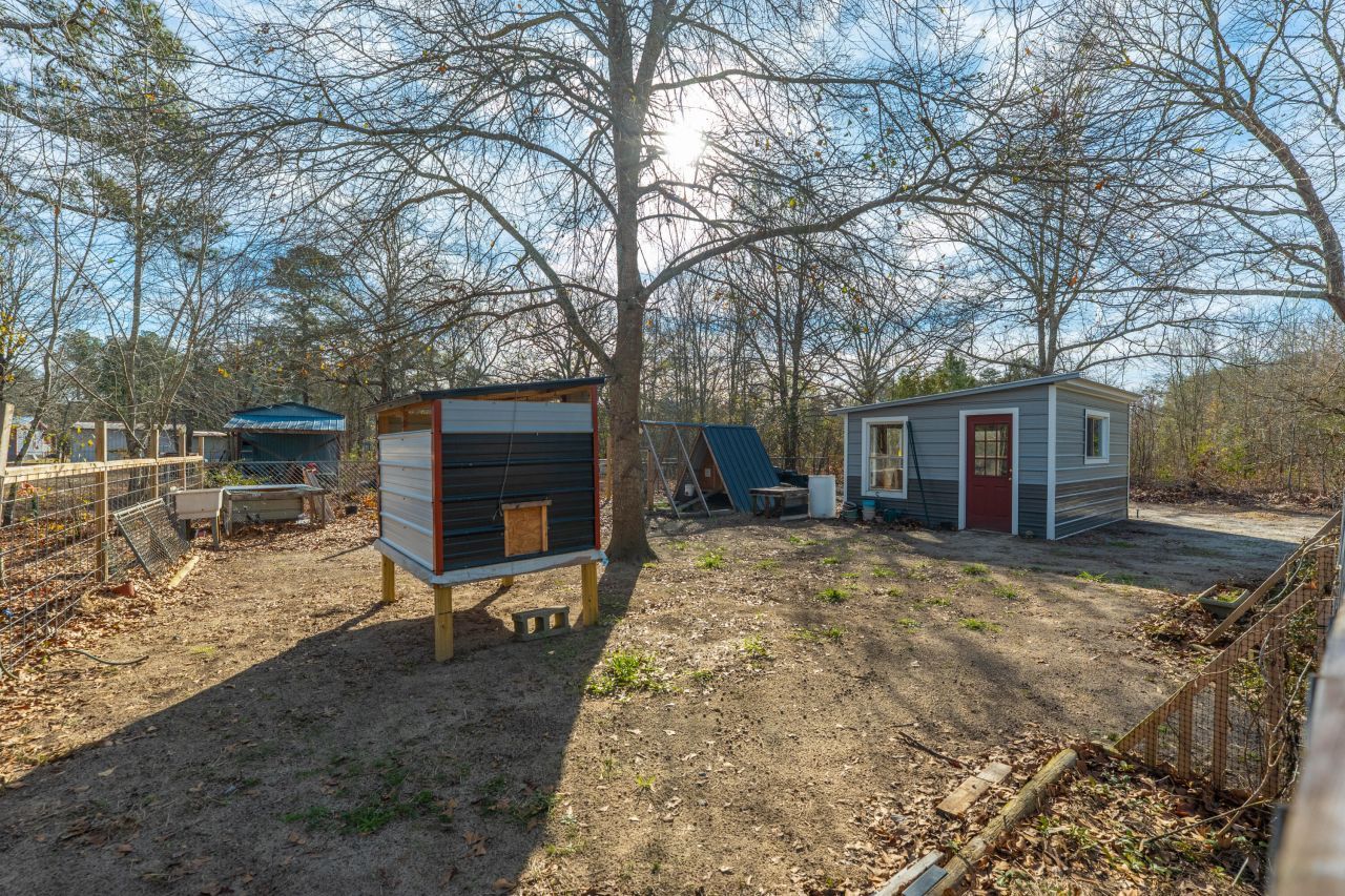 216 Mary Drive Photo 12