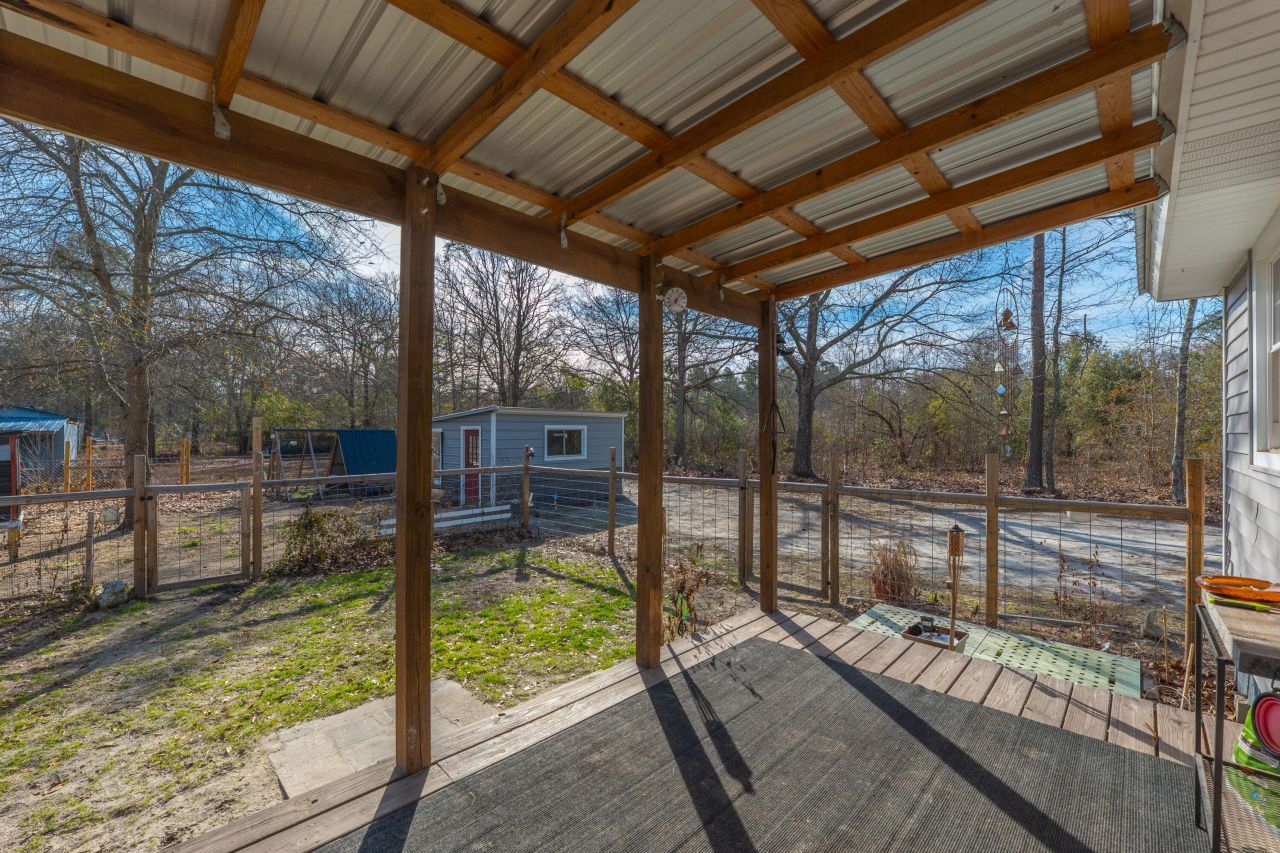 216 Mary Drive Photo 16