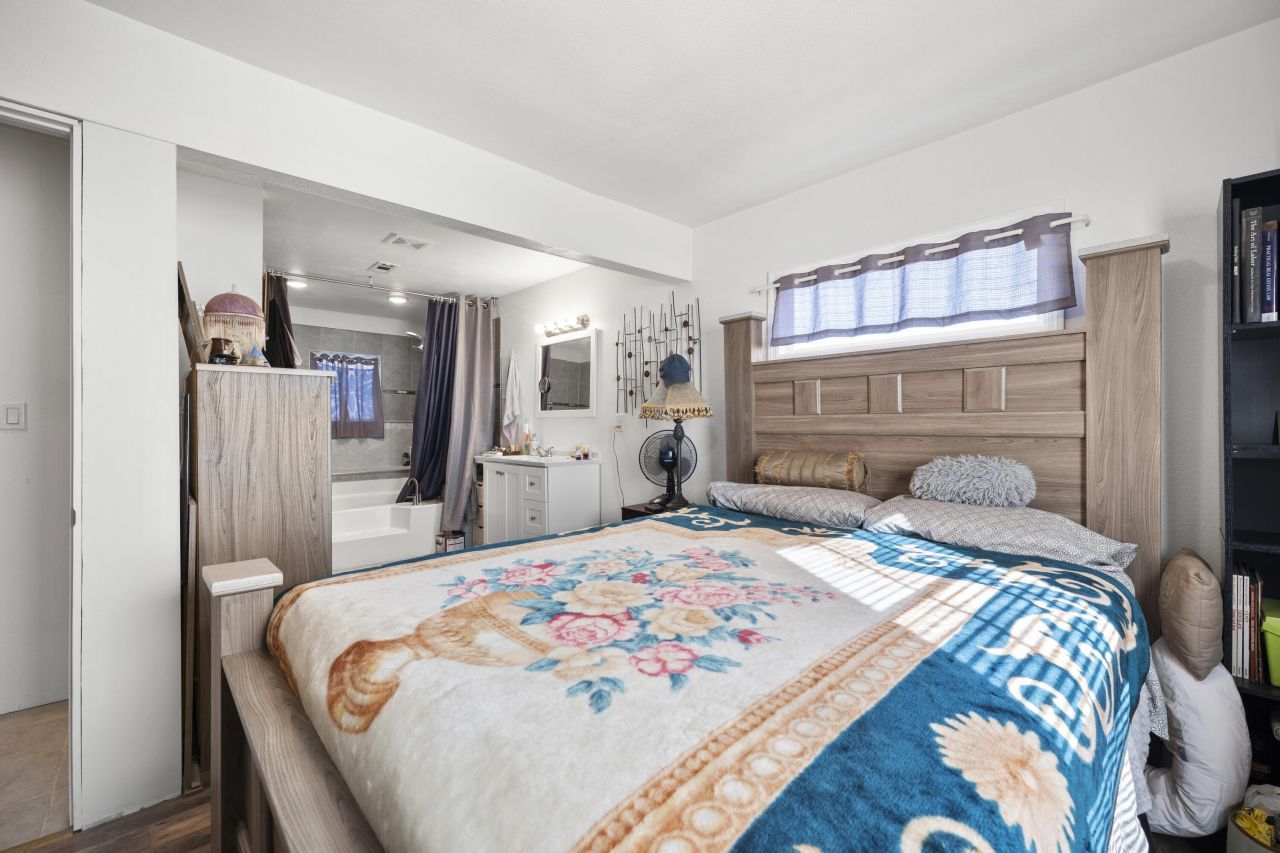 216 Mary Drive Photo 19