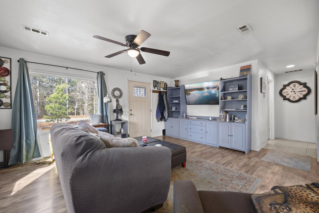 216 Mary Drive Photo 28