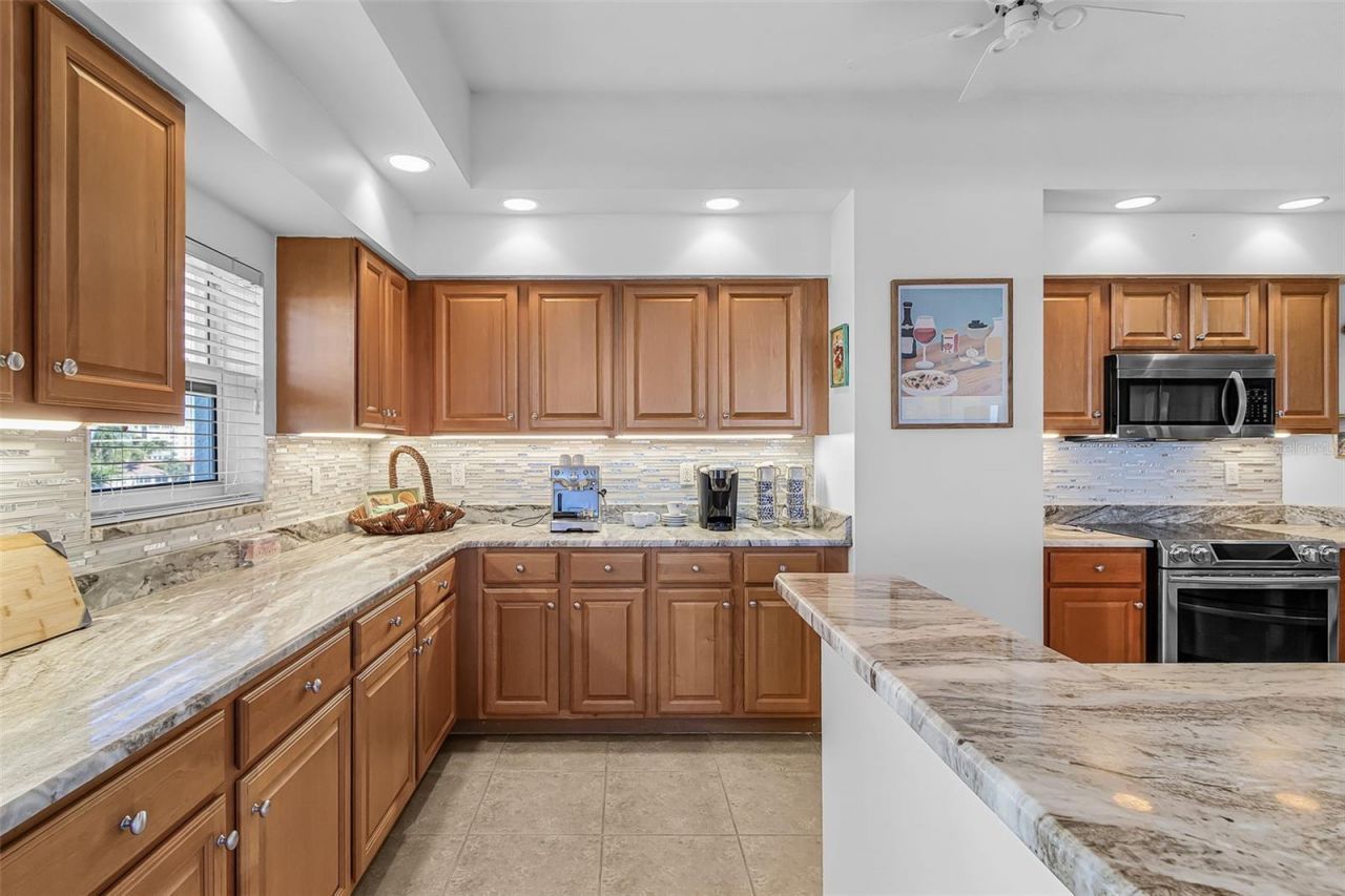 3321 Sunset Key Circle, Unit 309, Punta Gorda, FL 33955 Photo