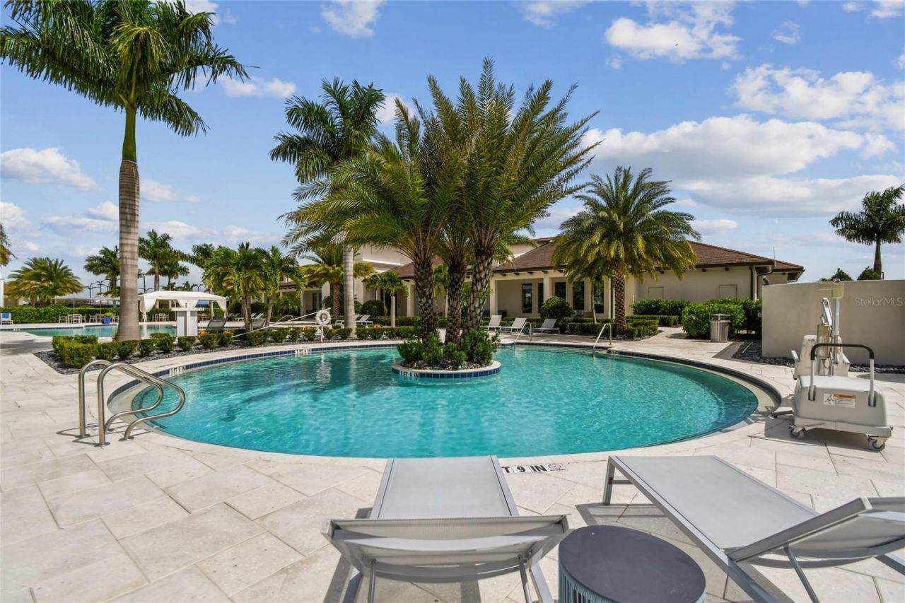 4952 Surfside Circle, Bradenton, FL 34211 Photo