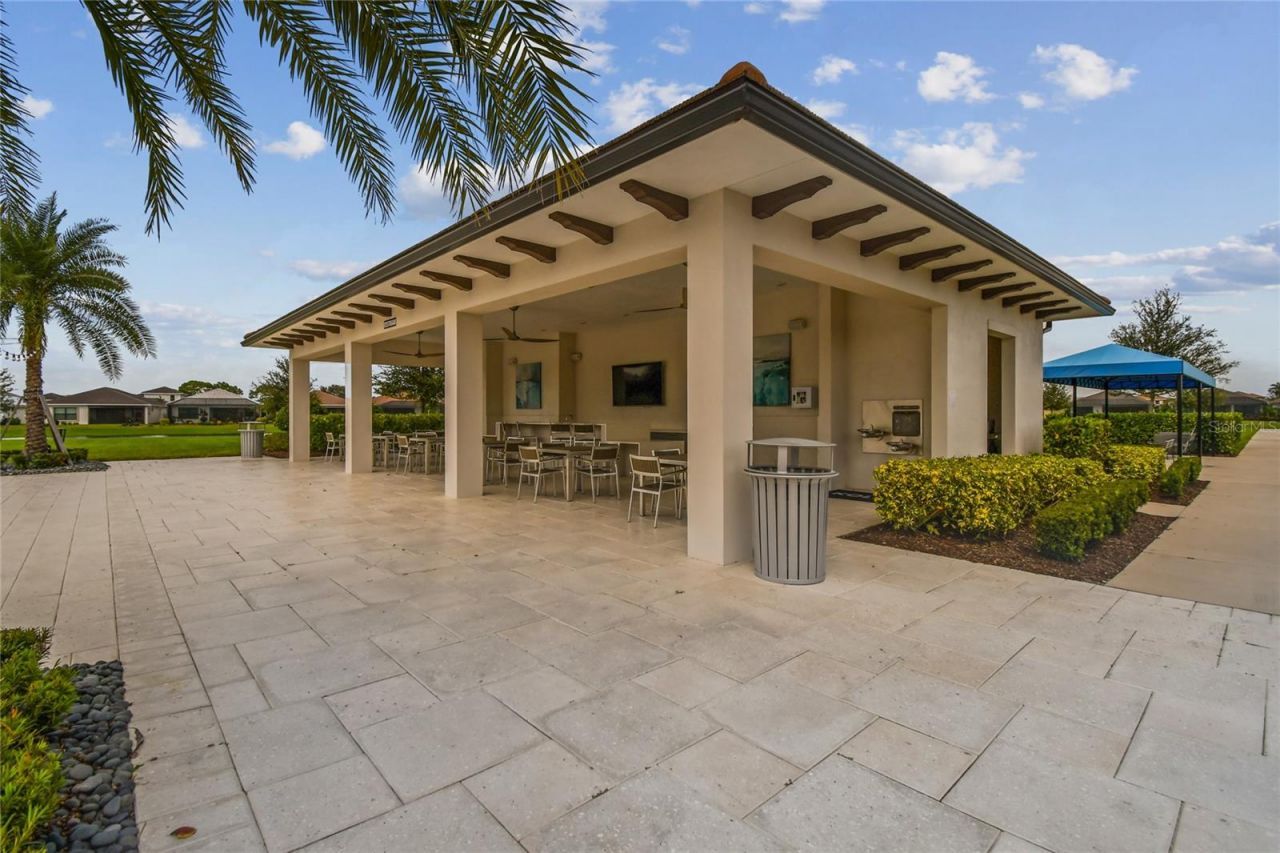 4952 Surfside Circle, Bradenton, FL 34211 Photo