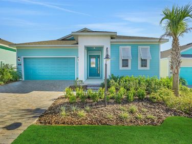 995 FIESTA KEY CIRCLE, LADY LAKE, FL 32159