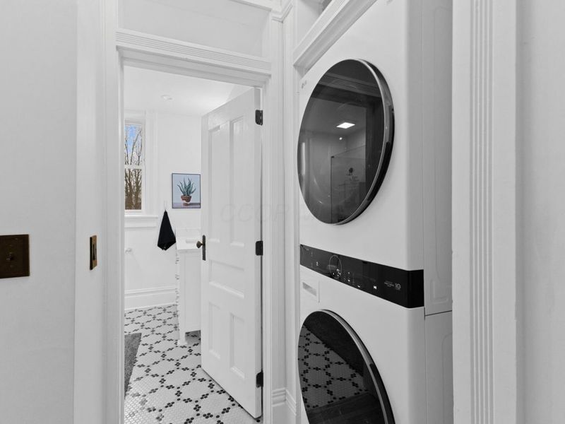 1359 Neil Avenue, Columbus, OH 43201 Photo 38