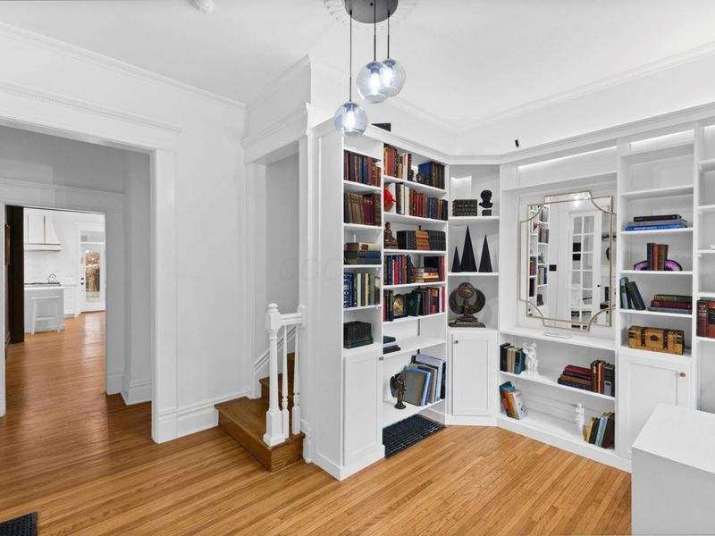 1359 Neil Avenue, Columbus, OH 43201 Photo 5