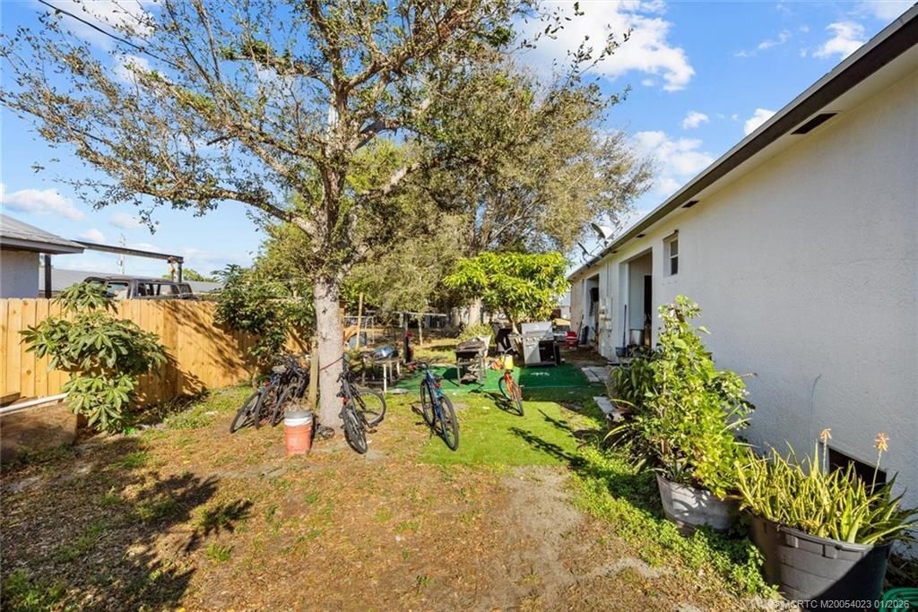 2593 SE Indian Street, Stuart, FL 34997 Photo