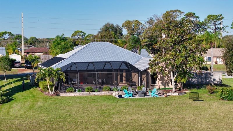 714 W Fischer Circle, Sebastian, FL 32958 Photo