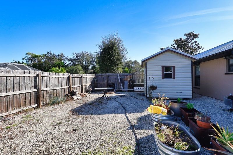 714 W Fischer Circle, Sebastian, FL 32958 Photo