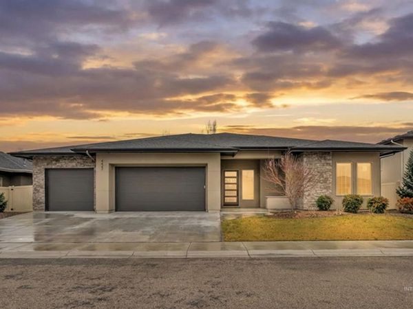 4447 E Copper Point Dr., Meridian, ID 83642