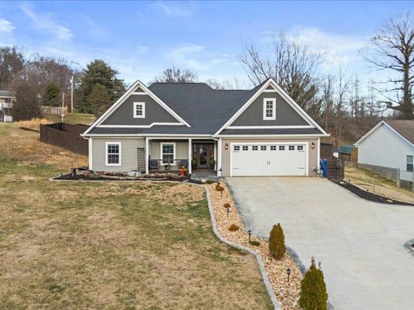 994 Boones Creek Road, Jonesborough, TN 37659