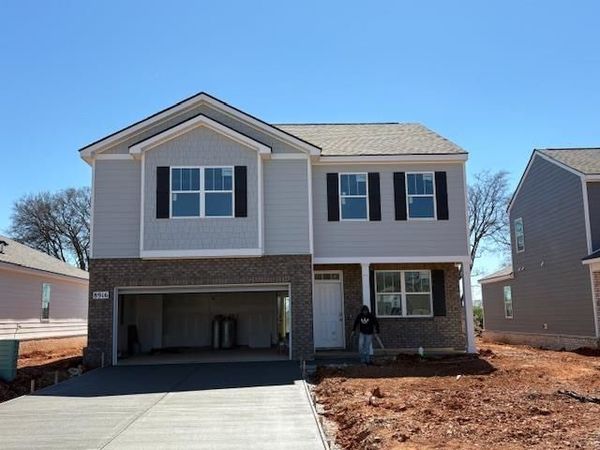 8916 Round Bale Avenue , Bowling Green, KY 42104