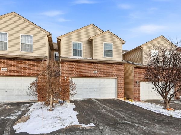 16414 Willow Walk Drive, Lockport, IL 60441