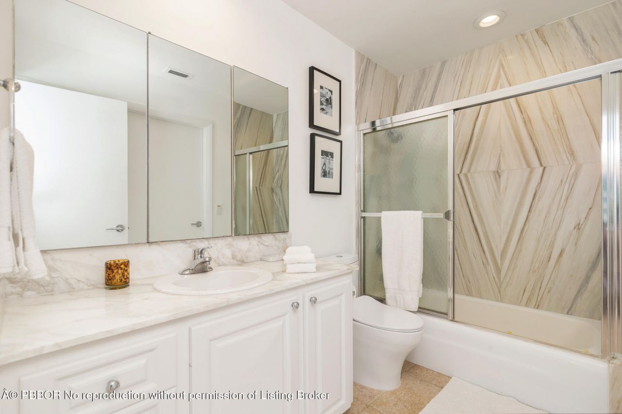 2015 Notre Dame Drive, Lake Worth, FL 33460 Photo