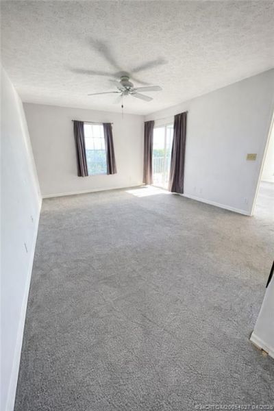 805 SE Central Parkway, Unit 16, Stuart, FL 34994 Photo