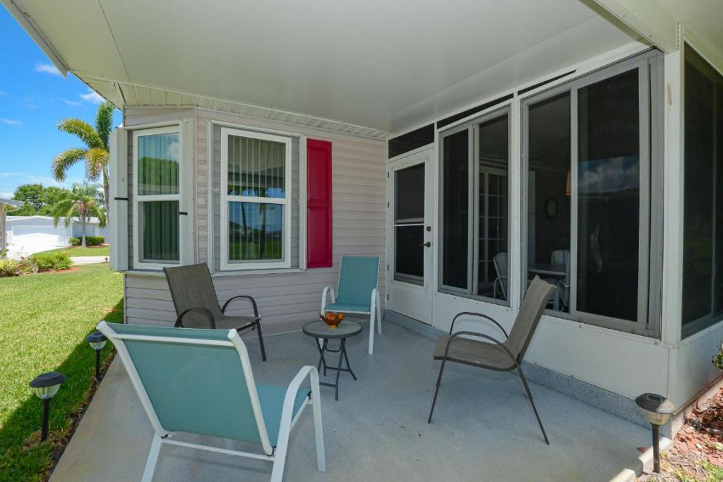 3225 Scarlet Tanager Court, Port Saint Lucie, FL 34952 Photo