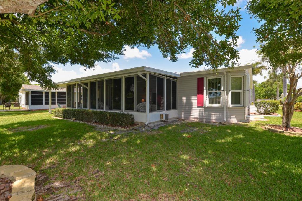 3225 Scarlet Tanager Court, Port Saint Lucie, FL 34952 Photo