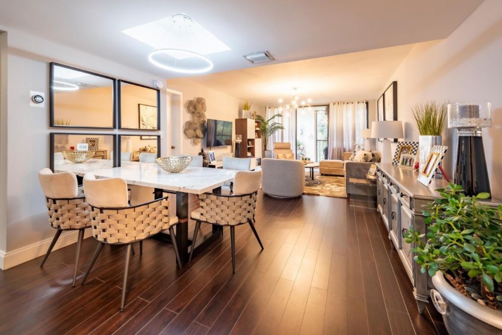 16251 Golf Club Road, Unit 305, Weston, FL 33326 Photo