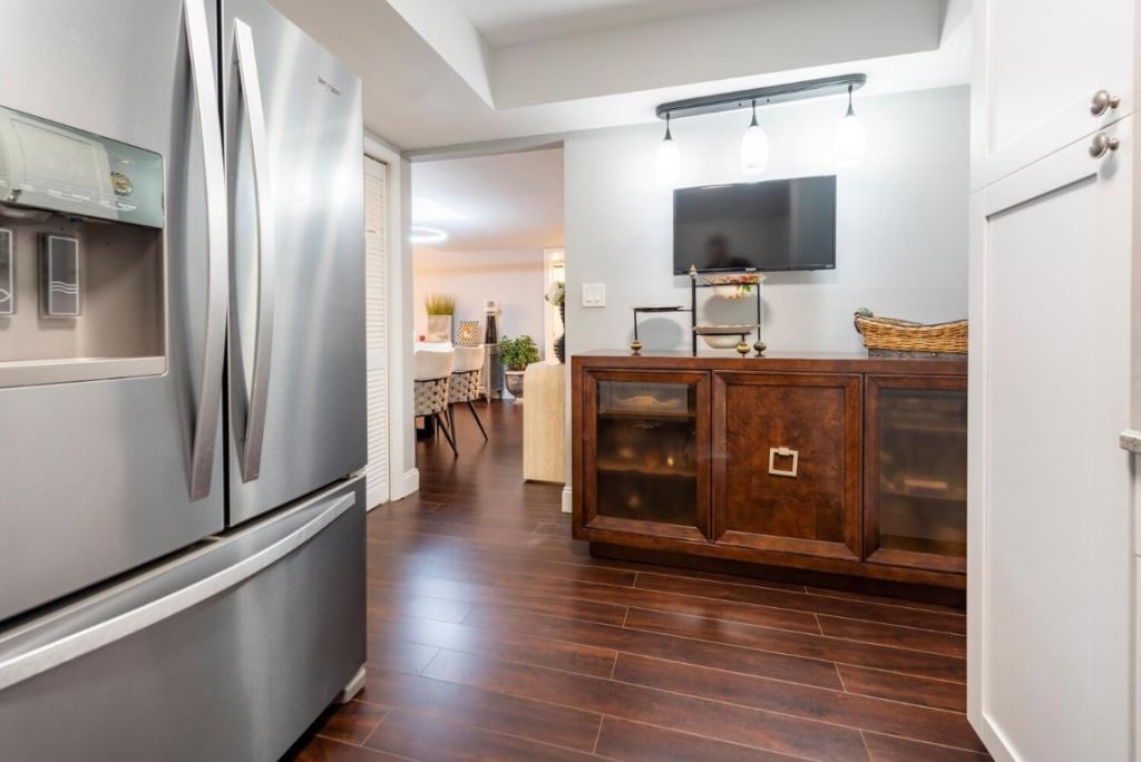 16251 Golf Club Road, Unit 305, Weston, FL 33326 Photo