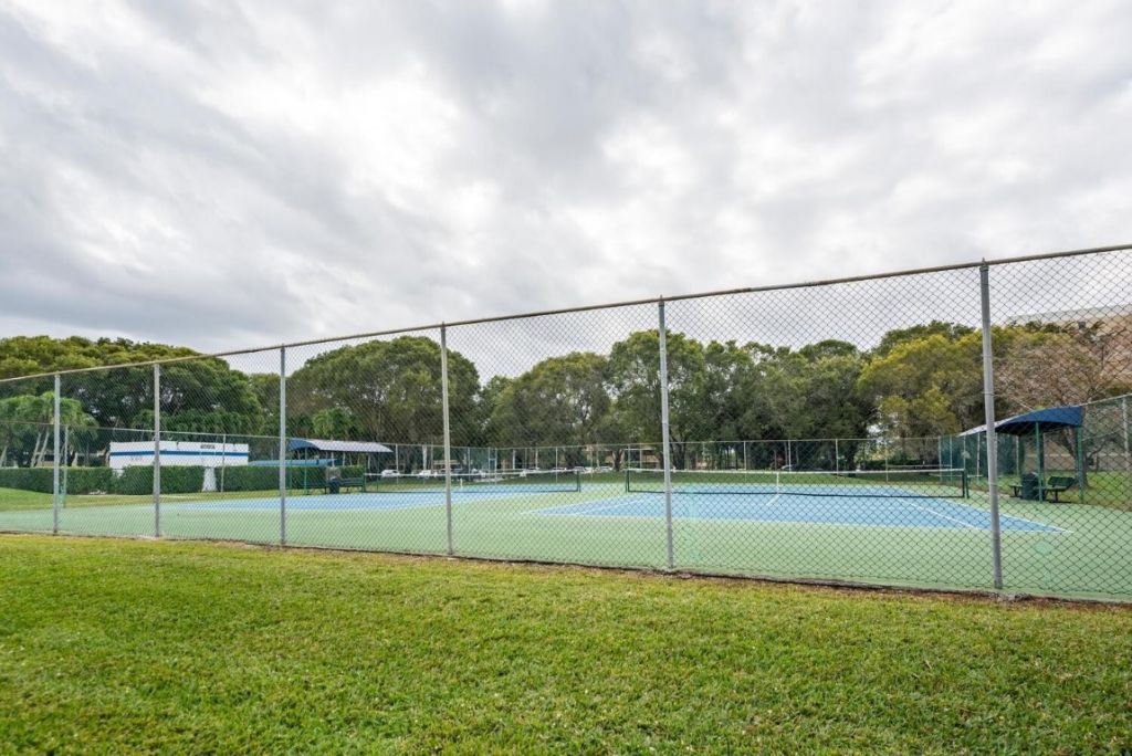 16251 Golf Club Road, Unit 305, Weston, FL 33326 Photo