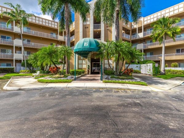 7623 Southampton Terrace, Unit 112, Tamarac, FL 33321