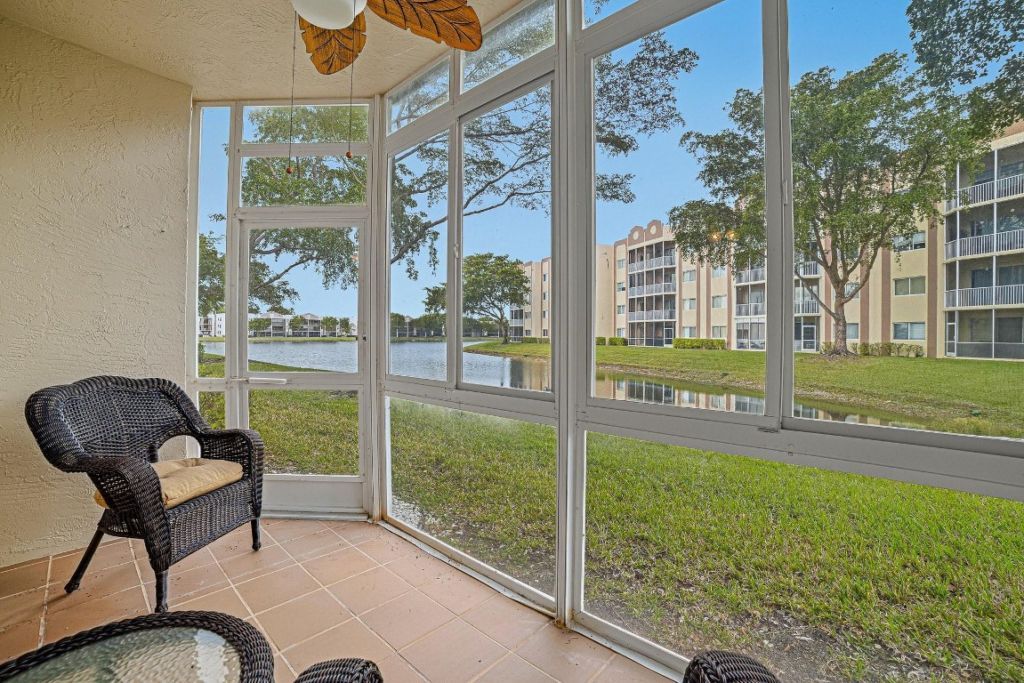 7623 Southampton Terrace, Unit 112, Tamarac, FL 33321 Photo