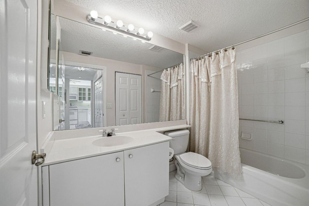 7623 Southampton Terrace, Unit 112, Tamarac, FL 33321 Photo