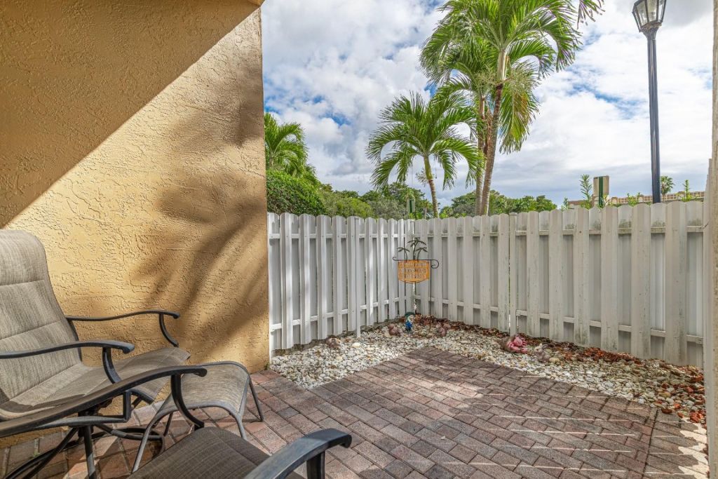 7623 Southampton Terrace, Unit 112, Tamarac, FL 33321 Photo