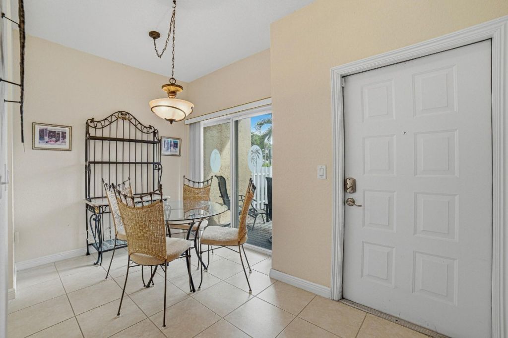 7623 Southampton Terrace, Unit 112, Tamarac, FL 33321 Photo