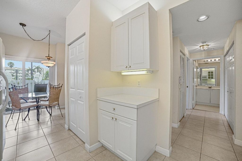 7623 Southampton Terrace, Unit 112, Tamarac, FL 33321 Photo