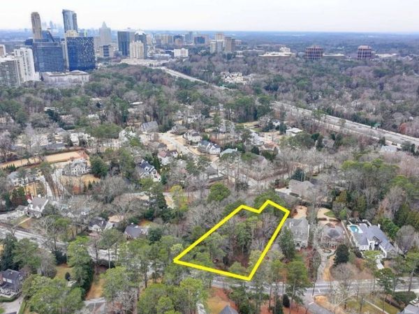 3928 Wieuca Road NE, Atlanta, GA 30342