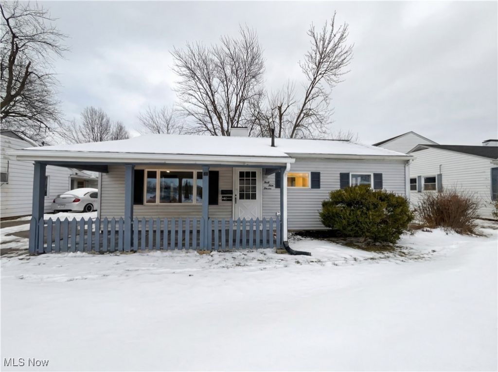 4411 Tacoma Avenue, Lorain, OH 44055 Main Photo