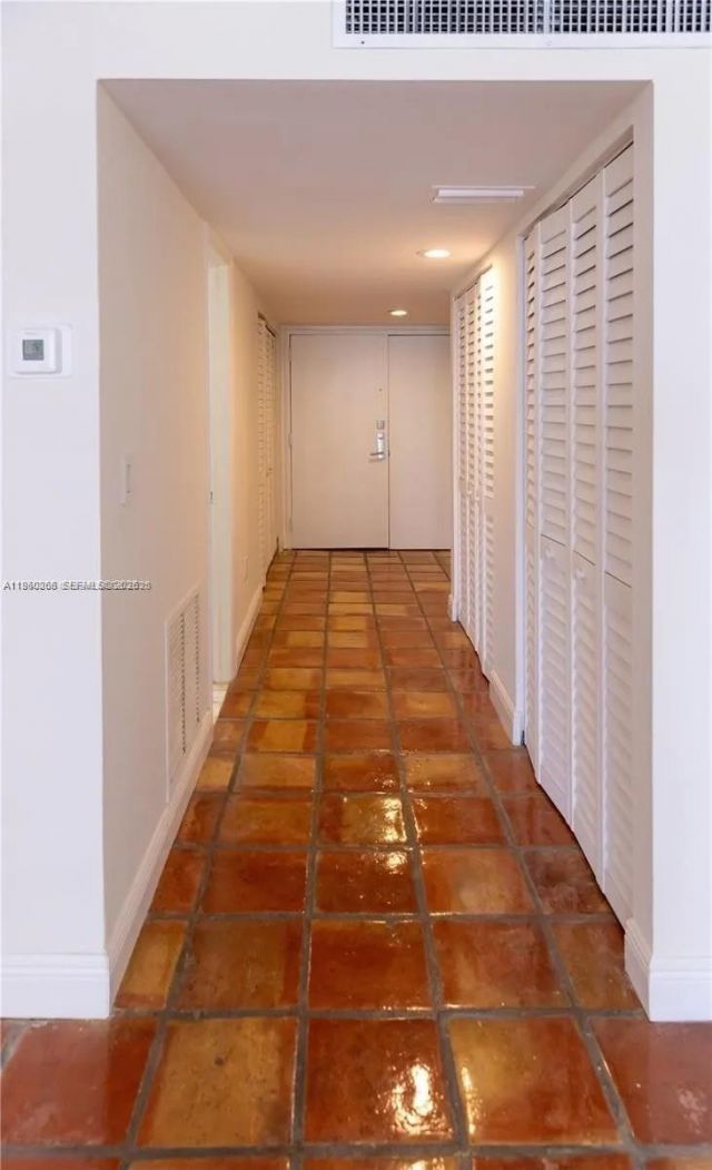 6423 Collins Ave, Unit 1101, Miami Beach, FL 33141 Photo