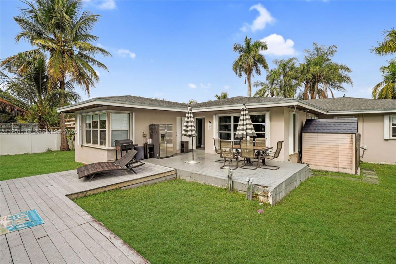 2534 Monroe St, Hollywood, FL 33020 Photo