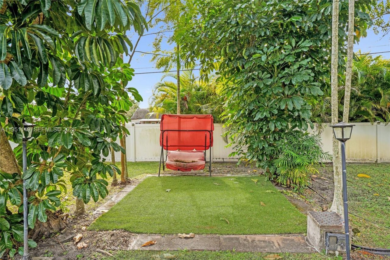 2534 Monroe St, Hollywood, FL 33020 Photo