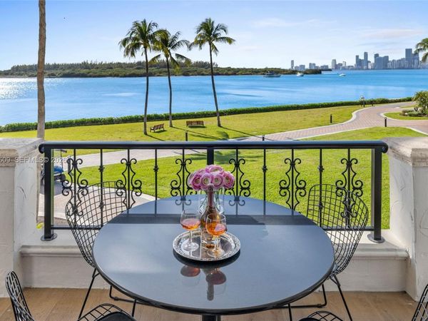 2225 Fisher Island Dr , Unit 3205, Miami Beach, FL 33109