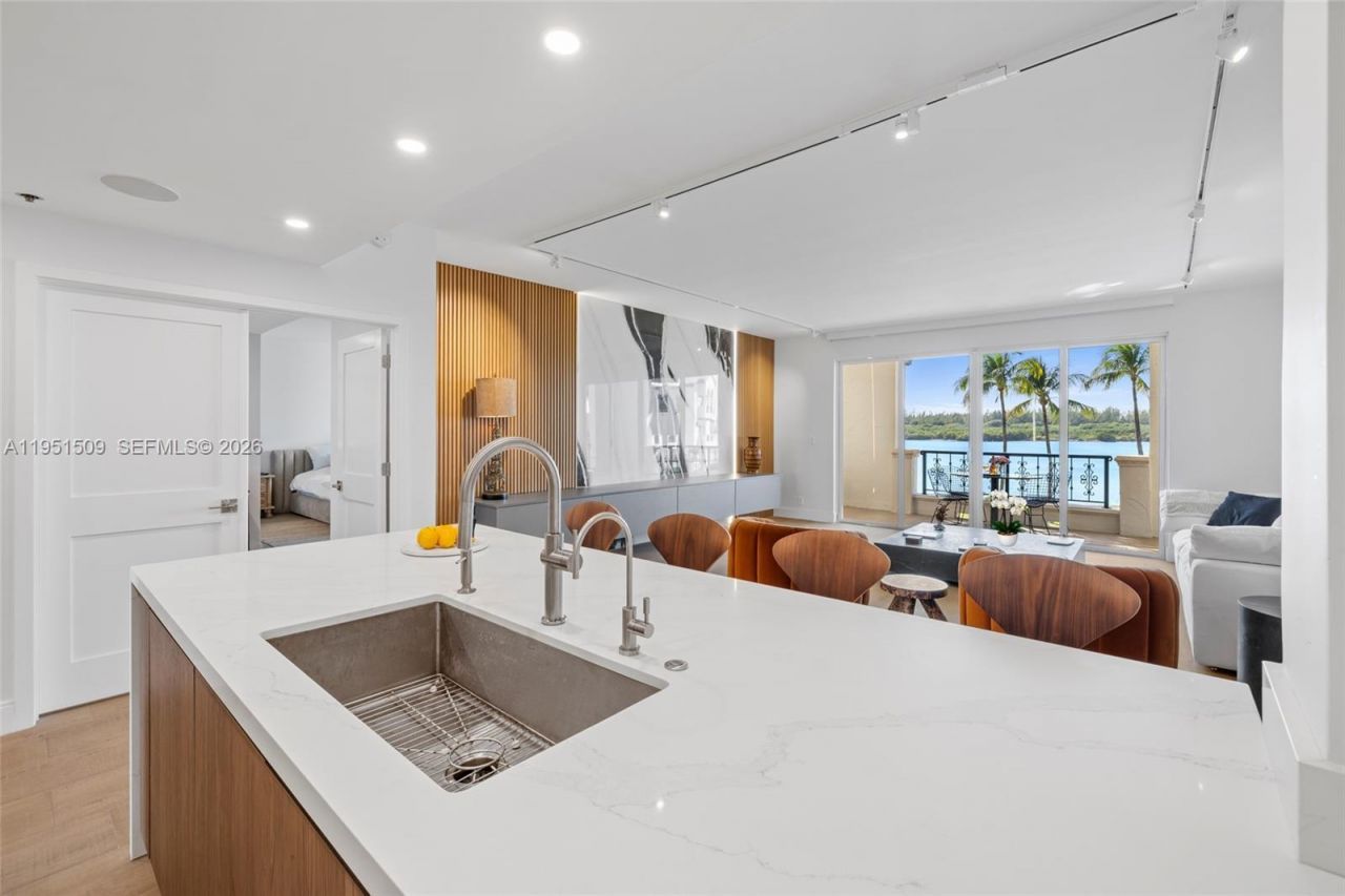 2225 Fisher Island Dr , Unit 3205, Miami Beach, FL 33109 Photo