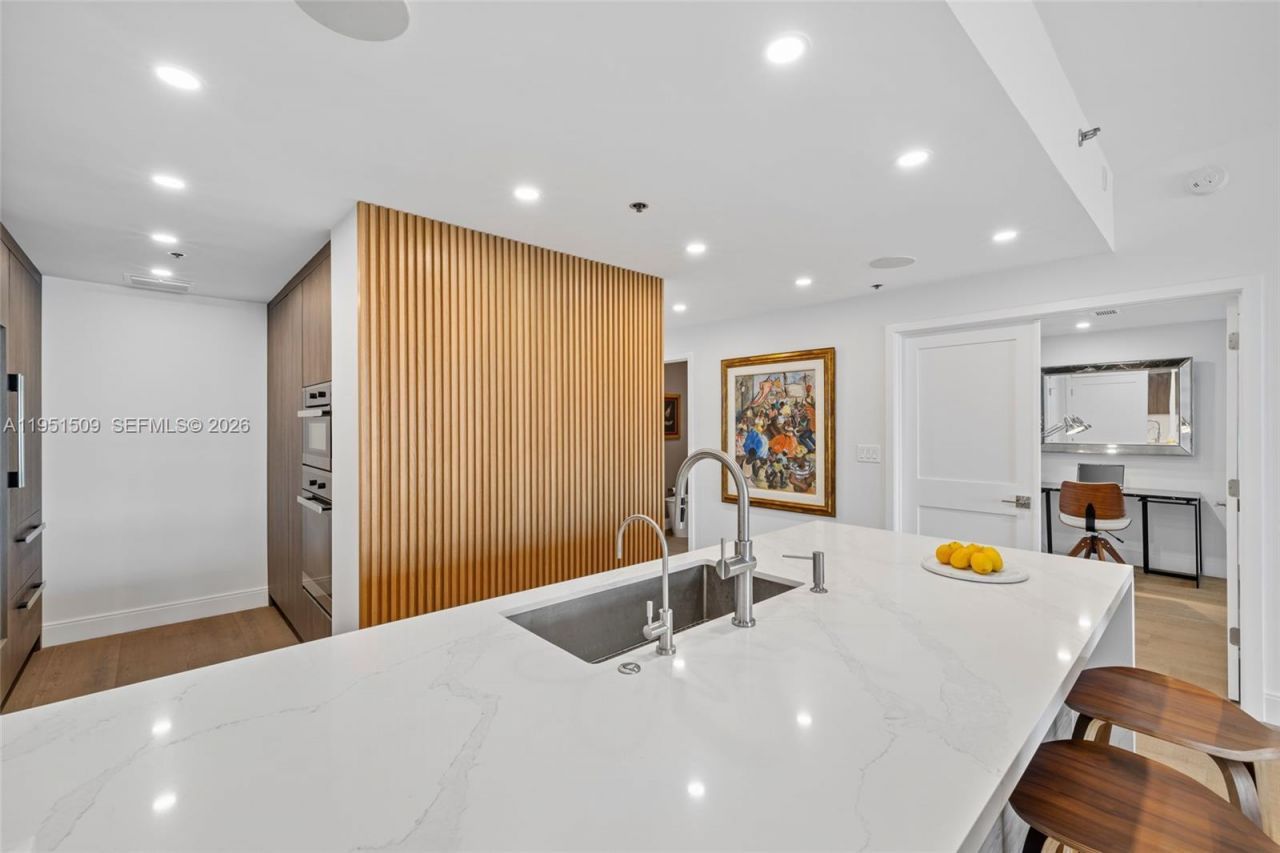 2225 Fisher Island Dr , Unit 3205, Miami Beach, FL 33109 Photo