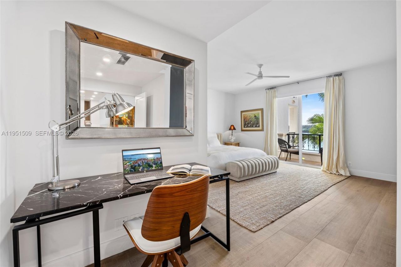 2225 Fisher Island Dr , Unit 3205, Miami Beach, FL 33109 Photo