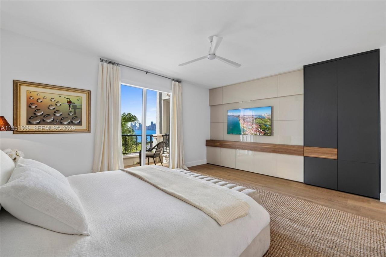 2225 Fisher Island Dr , Unit 3205, Miami Beach, FL 33109 Photo