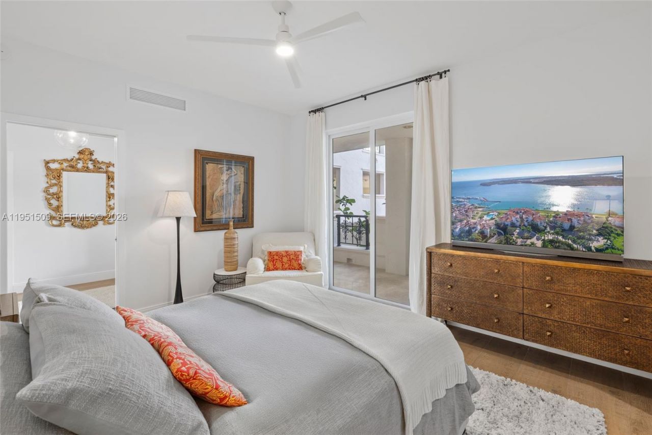 2225 Fisher Island Dr , Unit 3205, Miami Beach, FL 33109 Photo