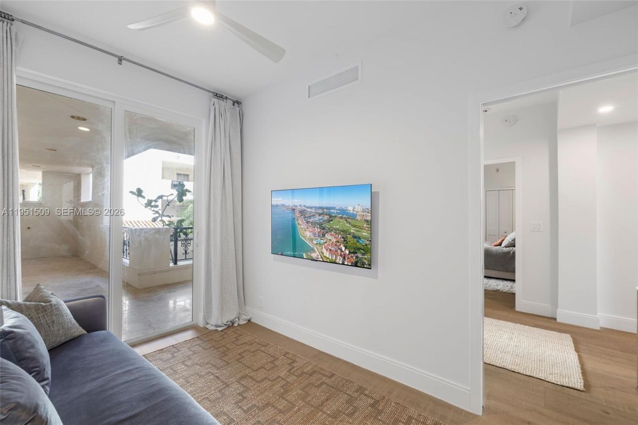 2225 Fisher Island Dr , Unit 3205, Miami Beach, FL 33109 Photo