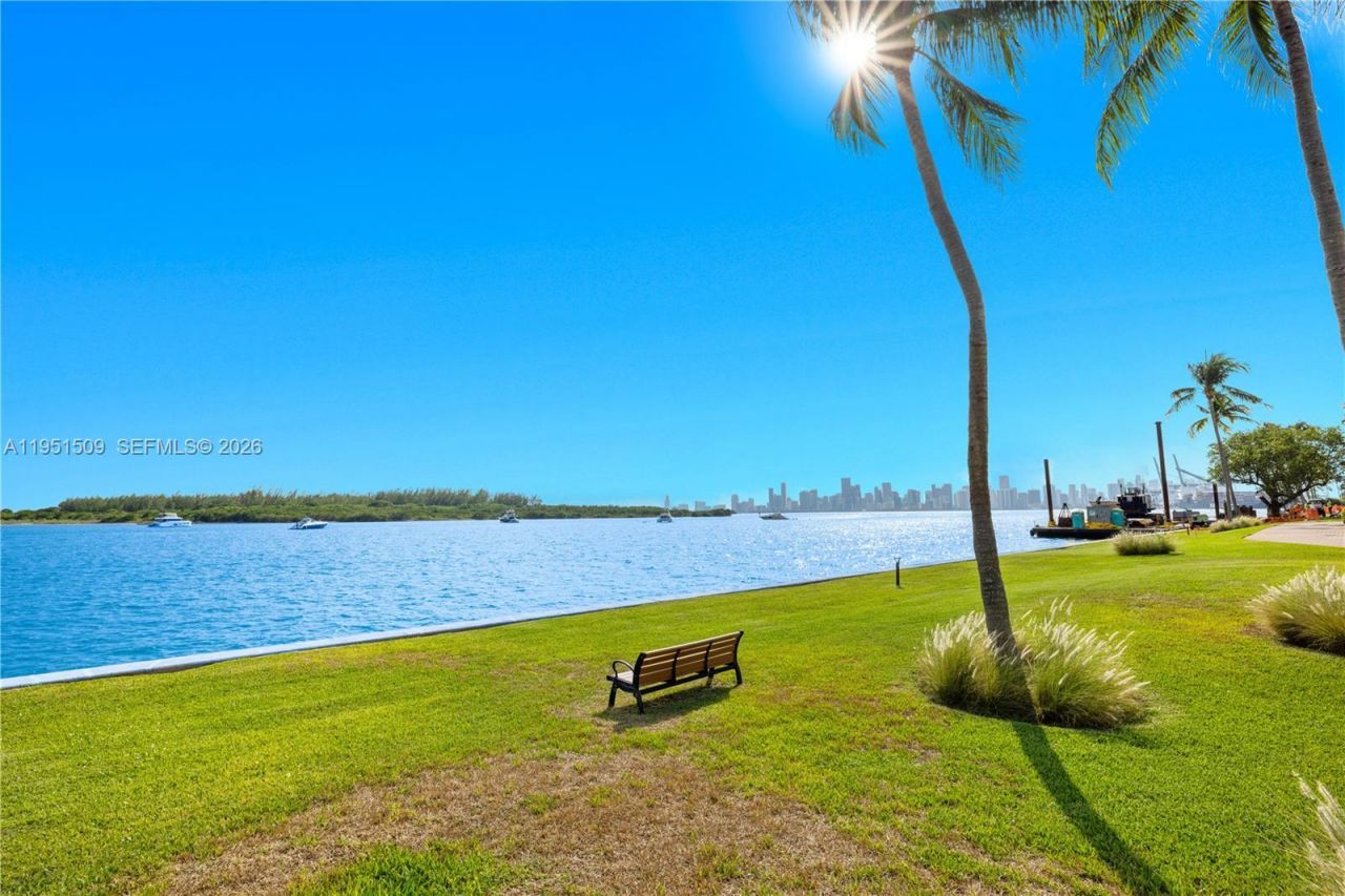 2225 Fisher Island Dr , Unit 3205, Miami Beach, FL 33109 Photo