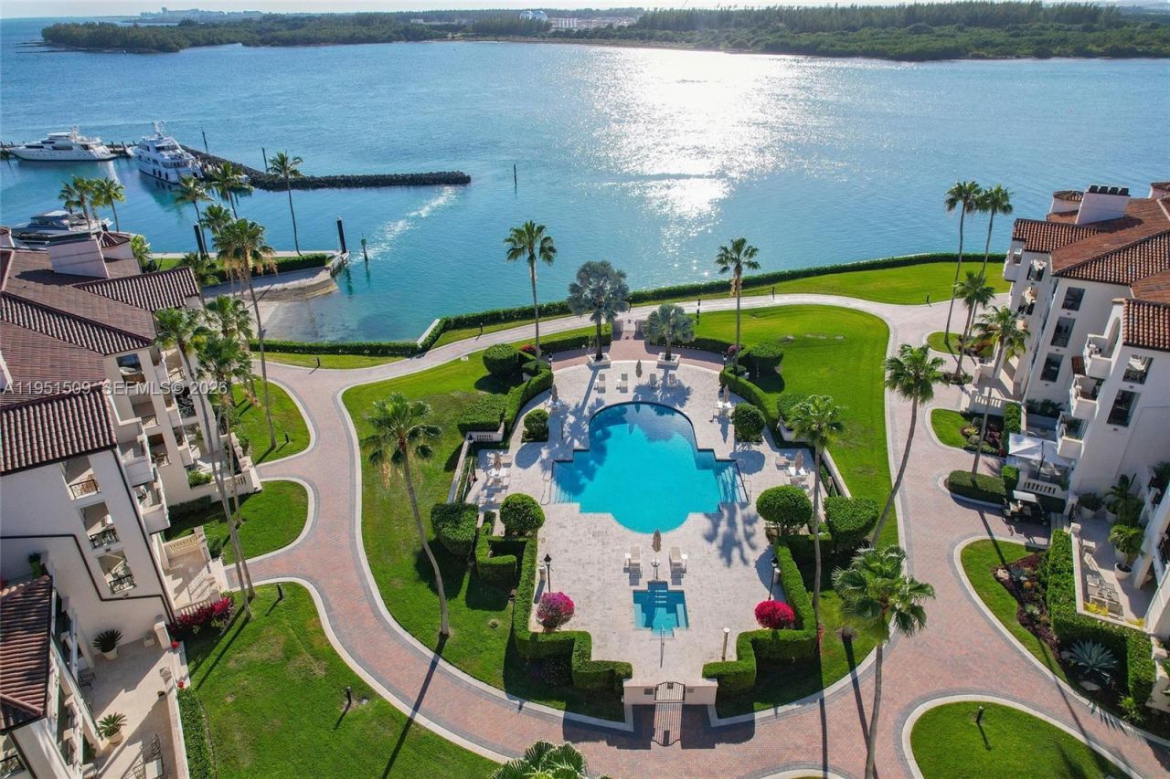 2225 Fisher Island Dr , Unit 3205, Miami Beach, FL 33109 Photo