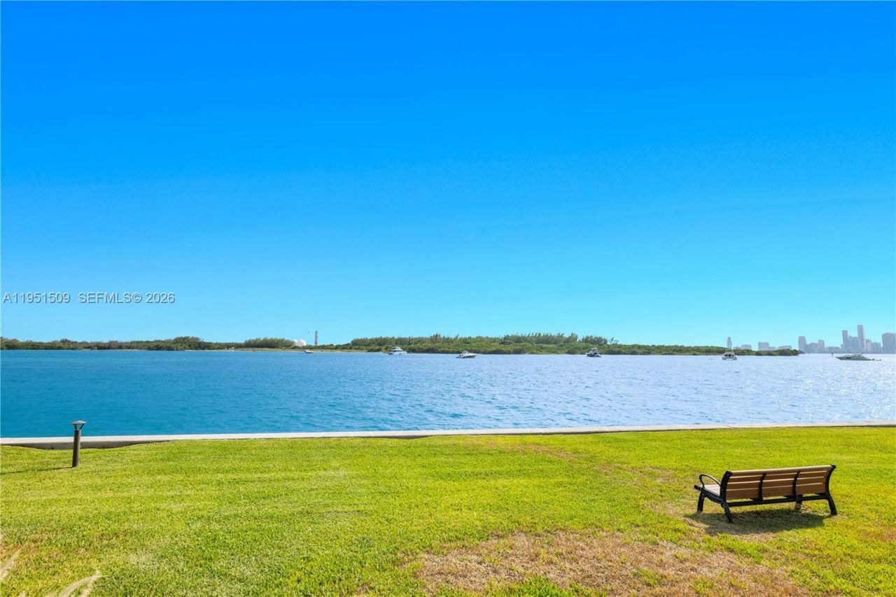 2225 Fisher Island Dr , Unit 3205, Miami Beach, FL 33109 Photo