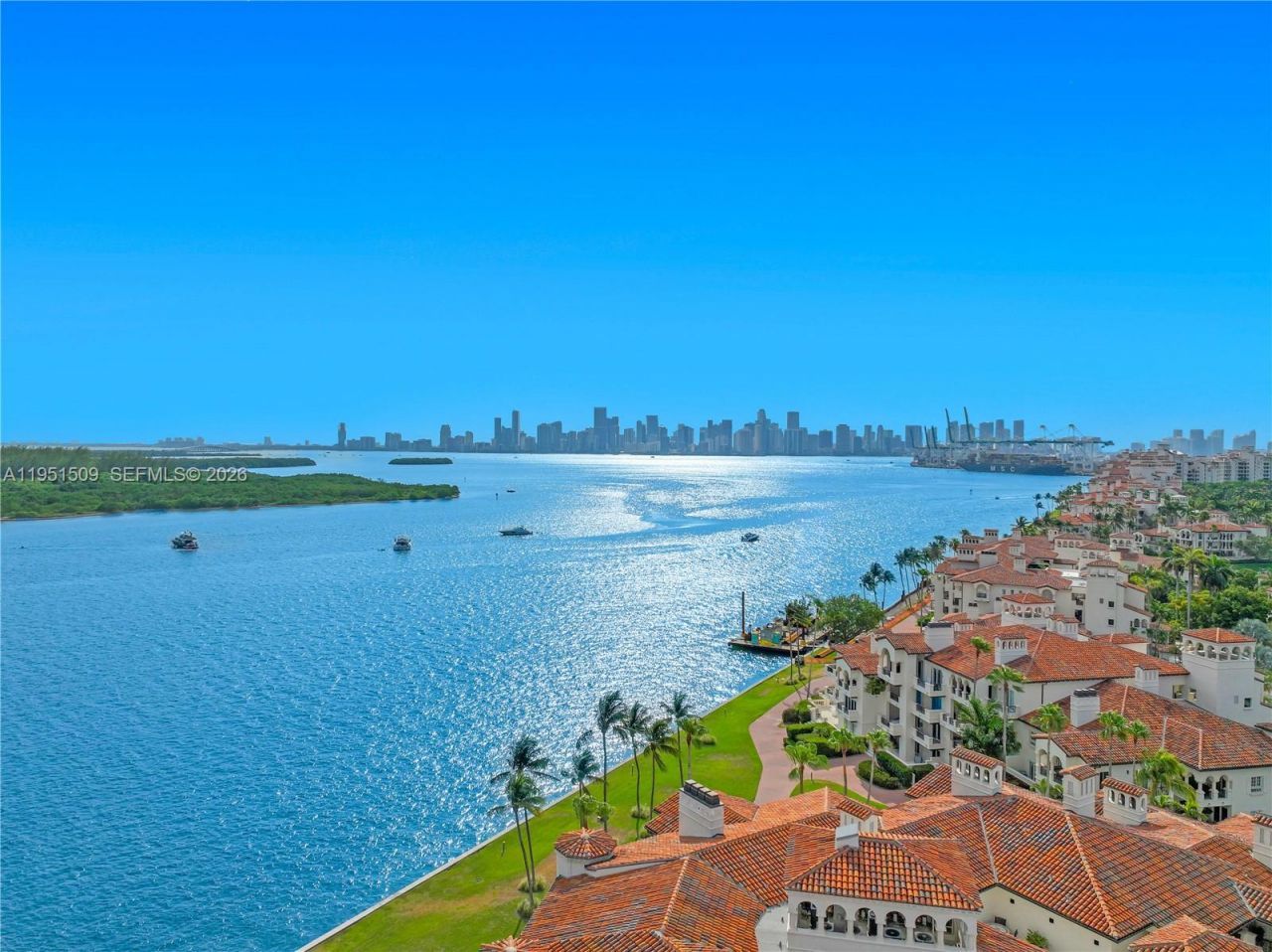 2225 Fisher Island Dr , Unit 3205, Miami Beach, FL 33109 Photo