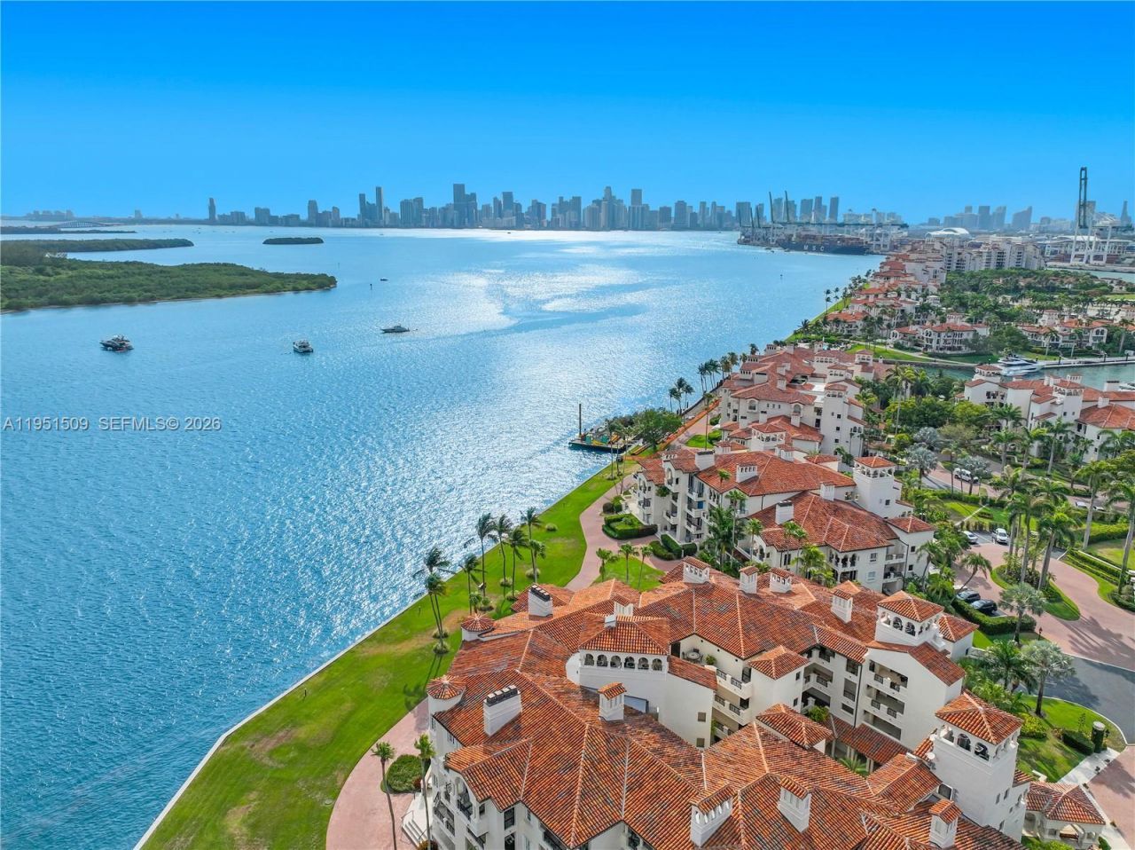 2225 Fisher Island Dr , Unit 3205, Miami Beach, FL 33109 Photo