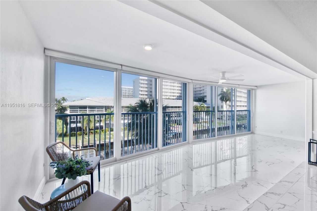 3101 NE 47th Ct, Unit 303, Fort Lauderdale, FL 33308 Photo