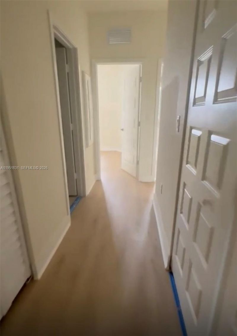 9113 NW 159th St, Unit 9113, Miami Lakes, FL 33018 Photo