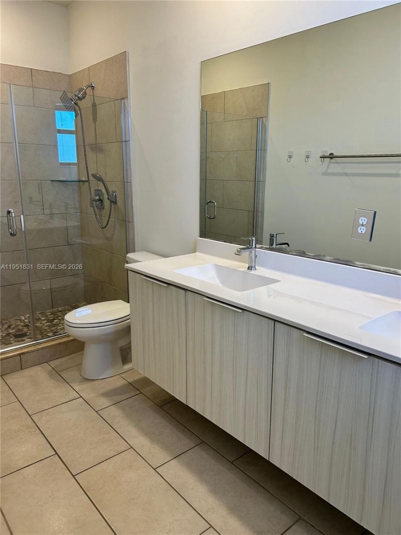 9113 NW 159th St, Unit 9113, Miami Lakes, FL 33018 Photo